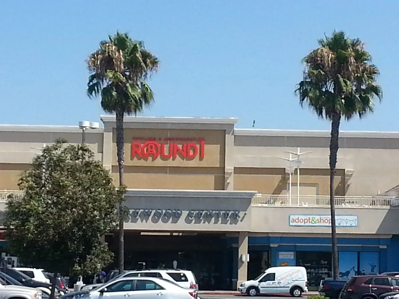 Round 1 Lakewood Center Mall photo 1