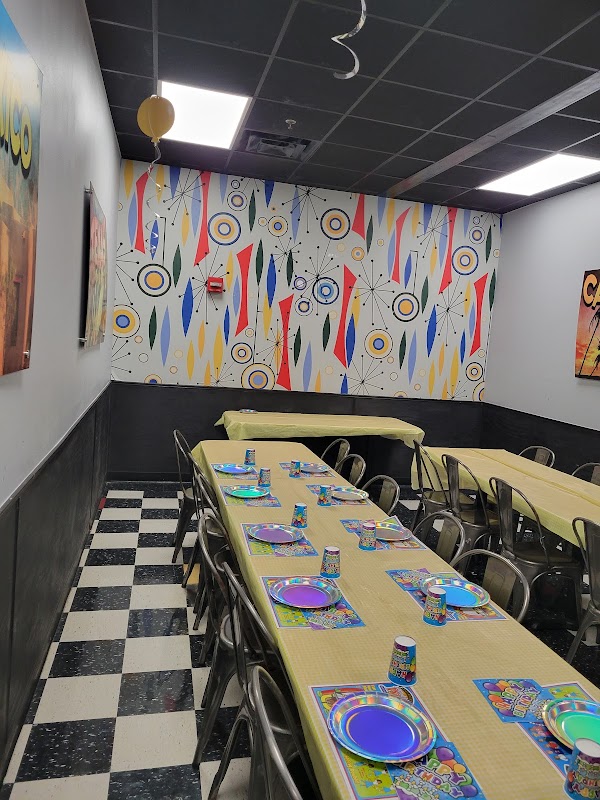 America's Incredible Pizza Company Tulsa photo 5