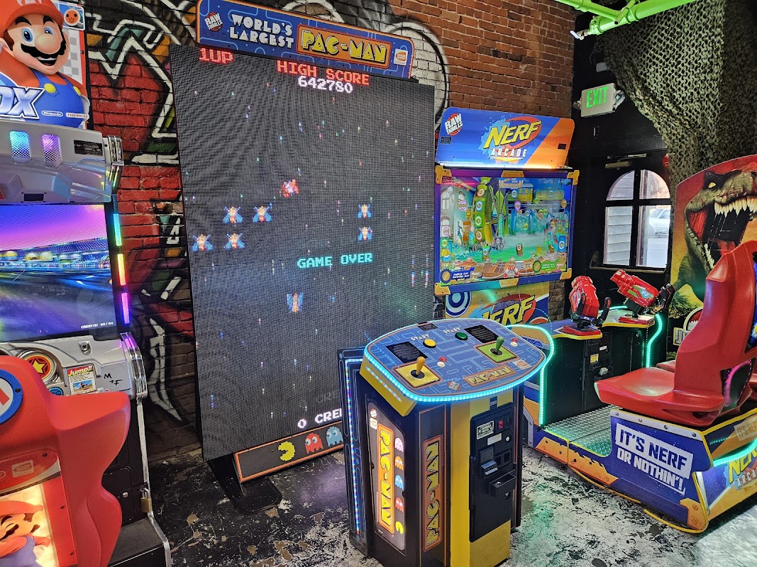 Dorky's Bar Arcade photo 3