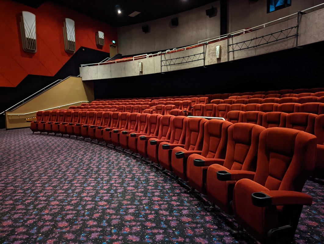 B&B Theatres KC Northland 14 photo 1