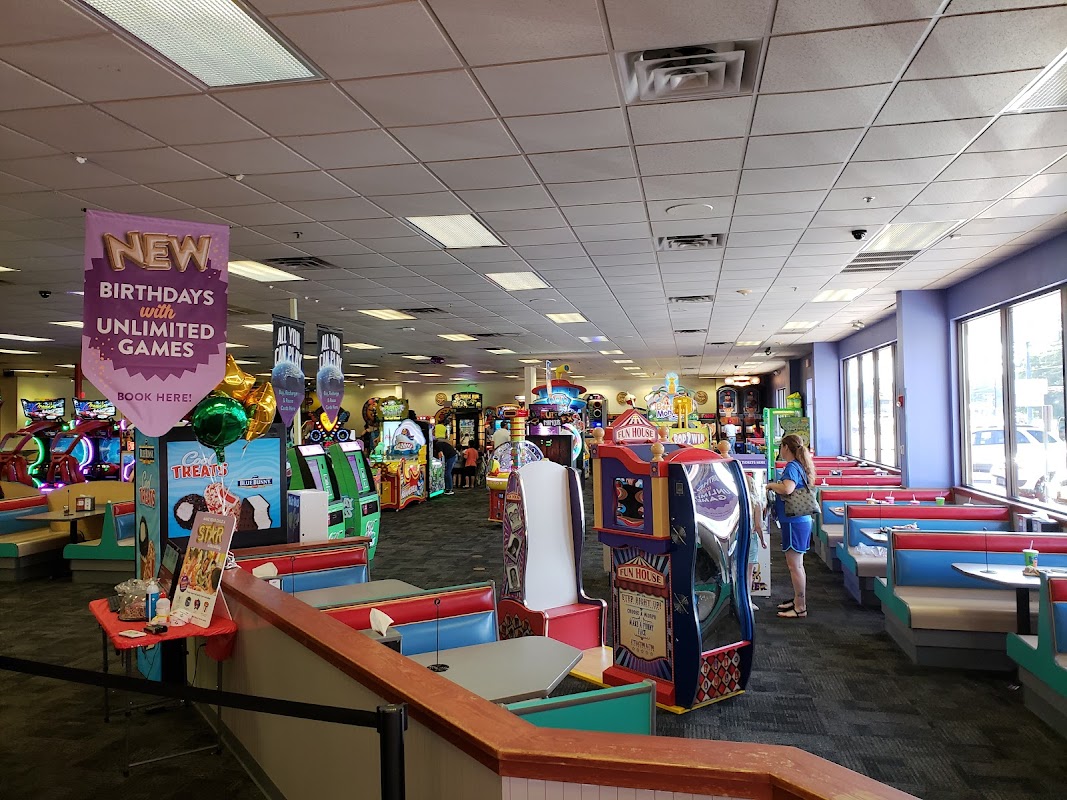 Chuck E. Cheese Tyler photo 2