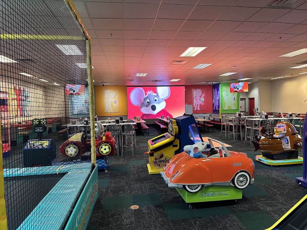 Chuck E. Cheese Sterling photo 3