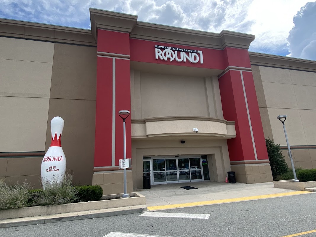 Round 1 Four Seasons Town Centre photo 3