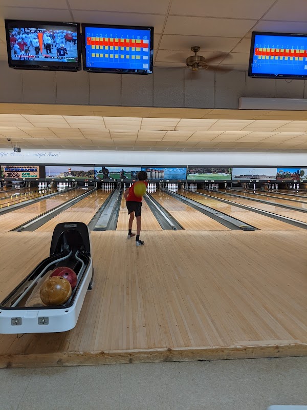 J C's Lexington Bowl photo 2