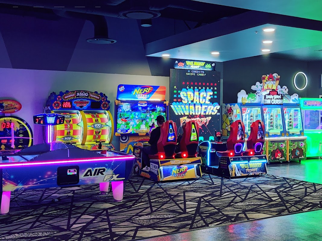 All Star Bowling & Entertainment West Valley photo 6