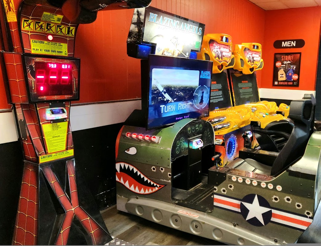 AMF Pin Palace photo 3