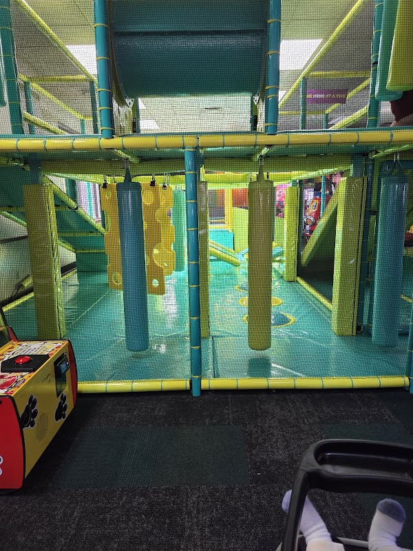 Chuck E. Cheese Rogers photo 3