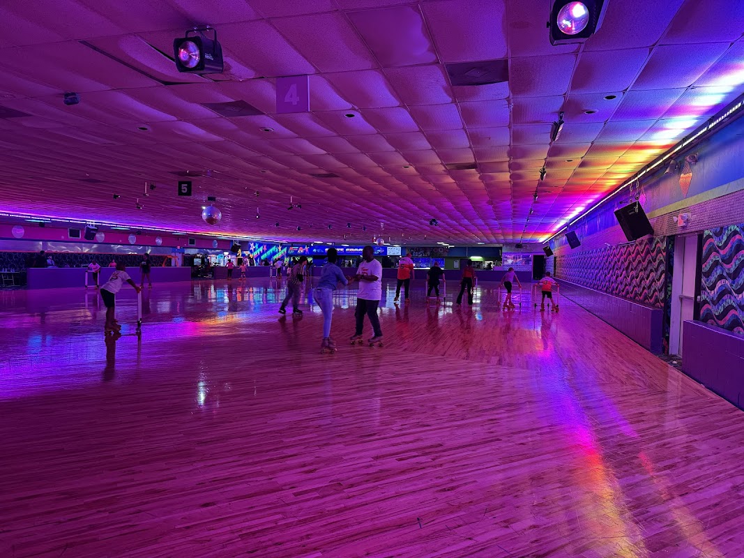 Bear Creek Roller Rink photo 3