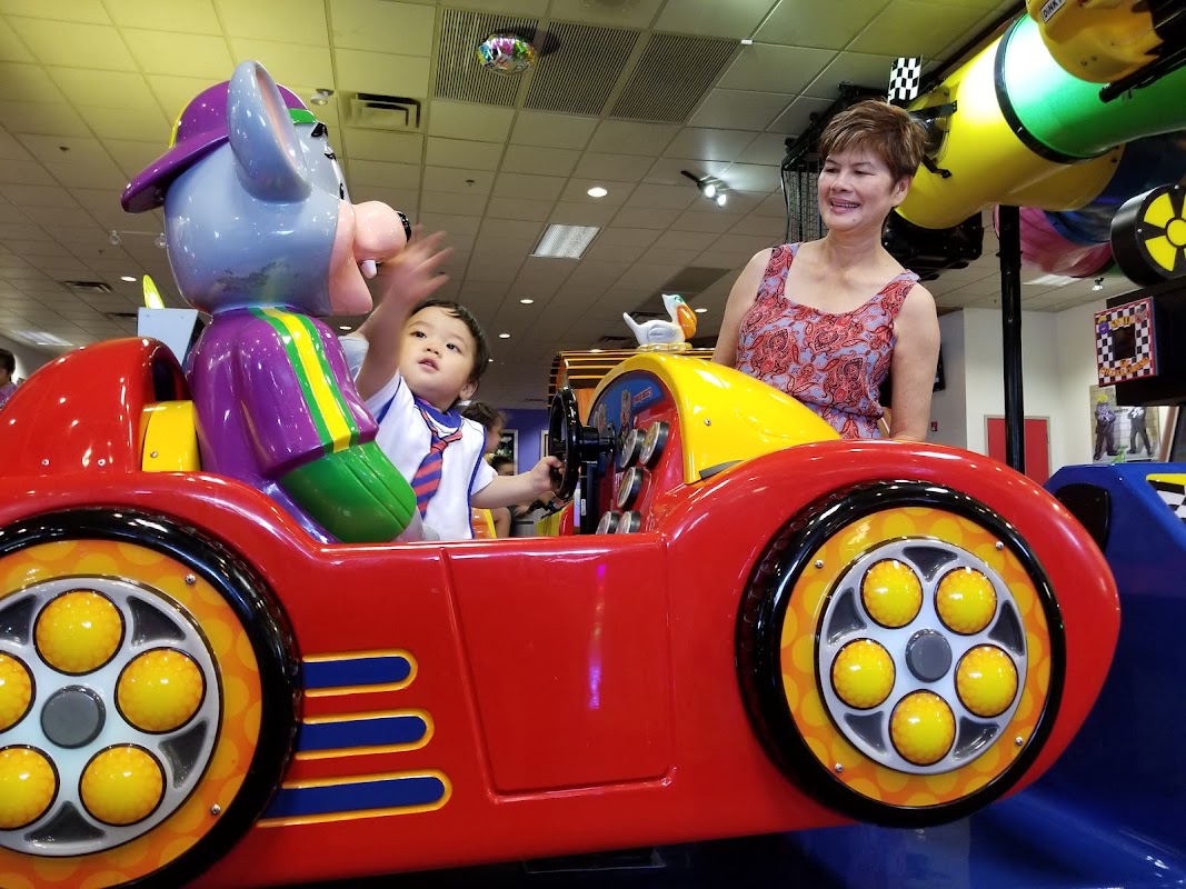 Chuck E. Cheese South Las Vegas photo 2