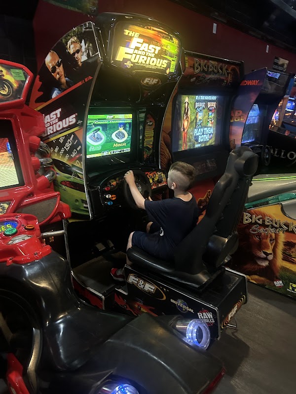 AKA Arcade & Bar photo 3