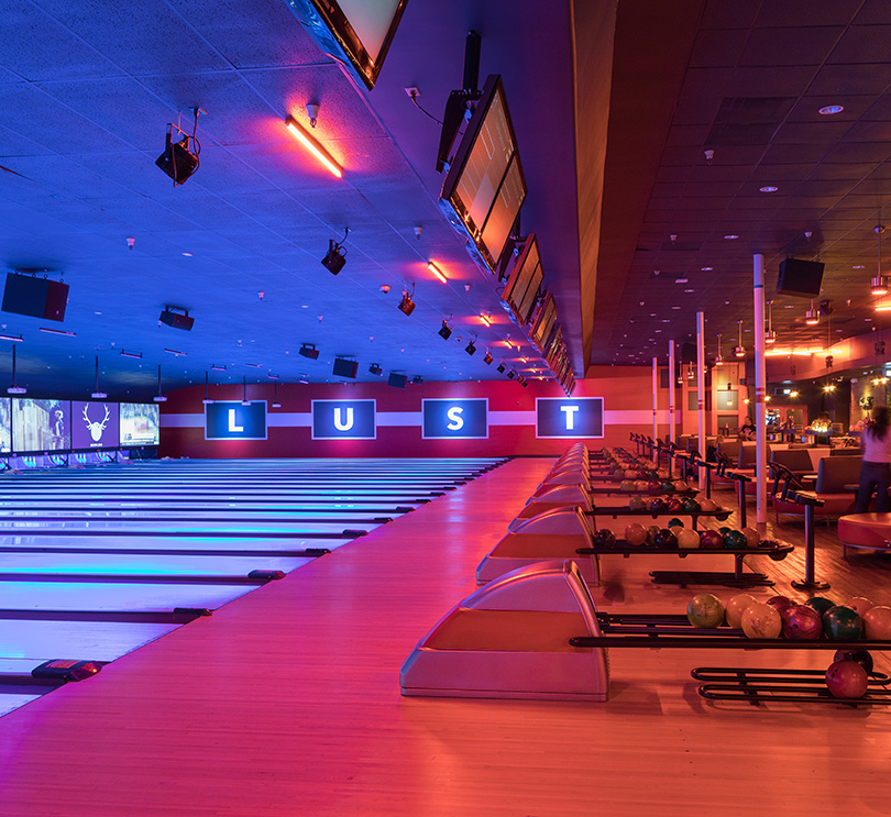 Bowlero San Jose photo 1