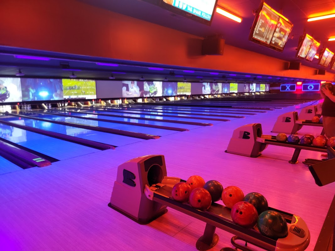 Bowlero Wheat Ridge photo 1