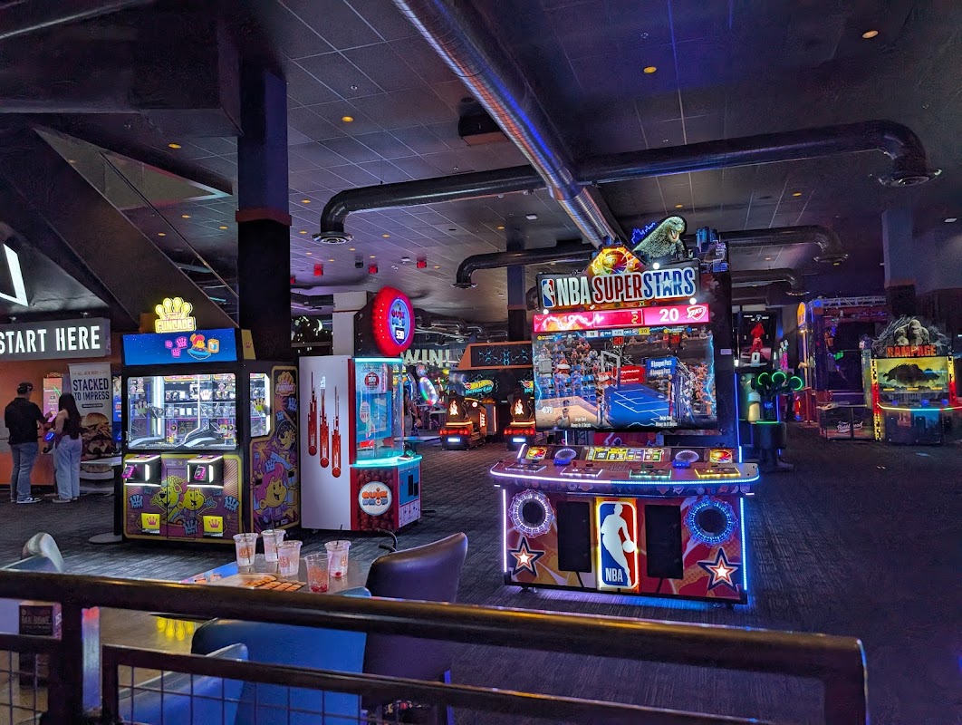 Dave & Buster's Tempe photo 4
