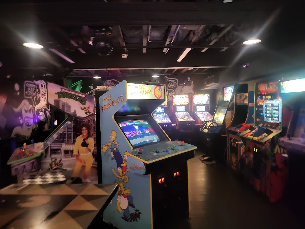 Cobra Arcade Bar Tucson photo 3