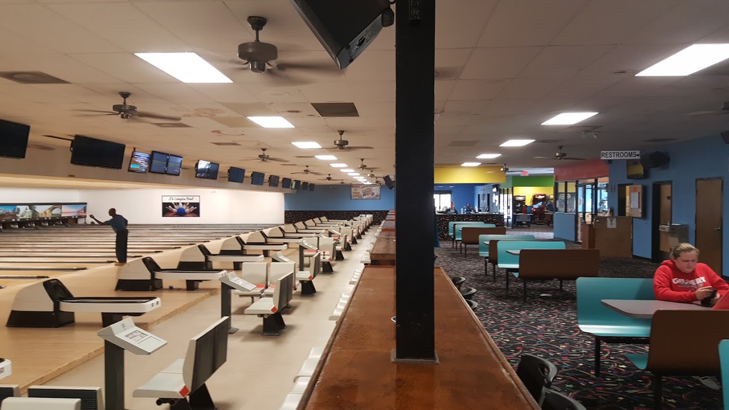 J C's Lexington Bowl photo 3