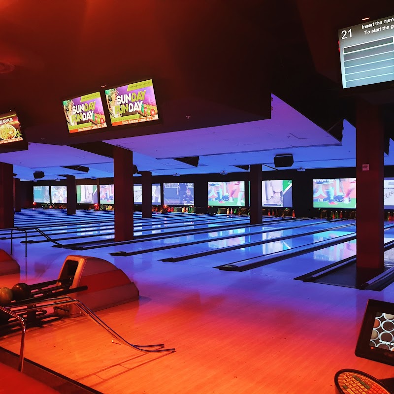 Bowlmor Lanes Cupertino photo 1