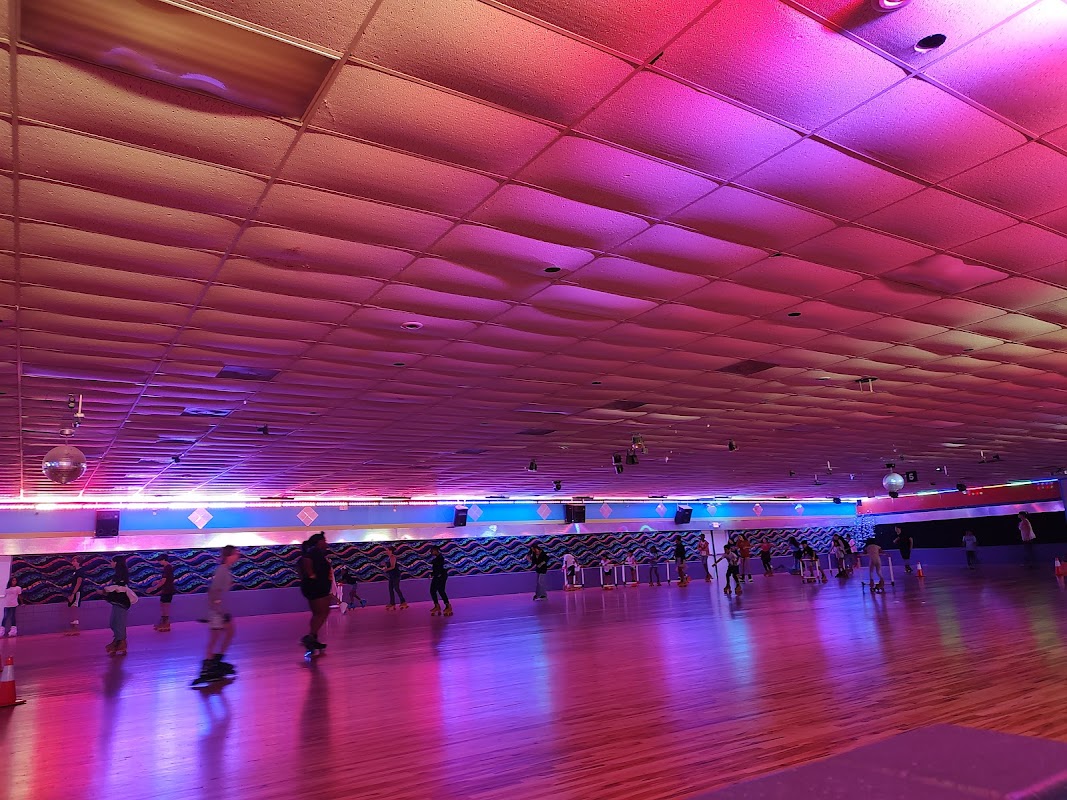 Bear Creek Roller Rink photo 6