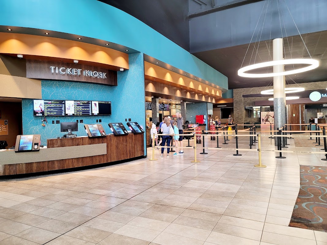 AMC DINE-IN Thoroughbred 20 photo 1