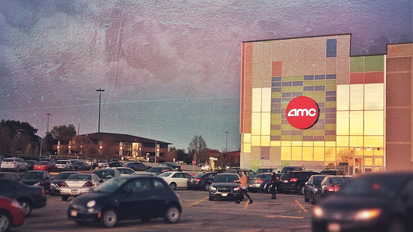 AMC CLASSIC Westroads 14 photo 8