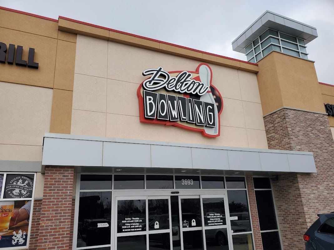 Delton South Bowling photo 3