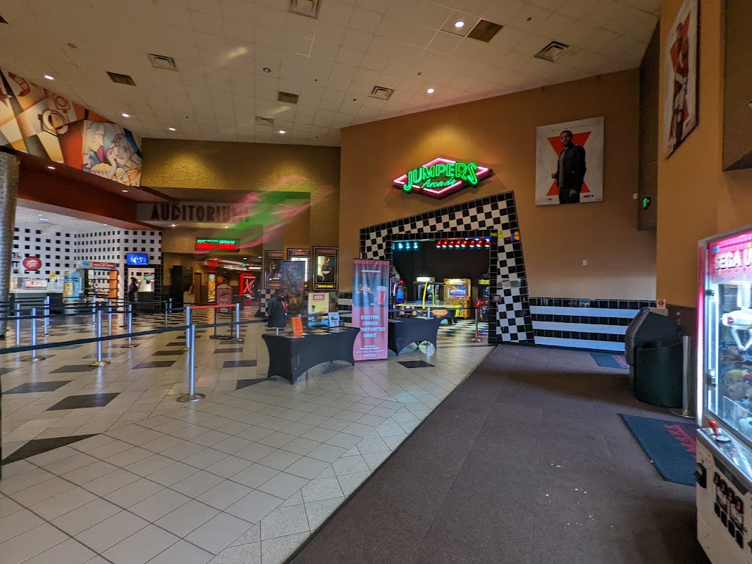 Cinemark Tinseltown USA and XD photo 3