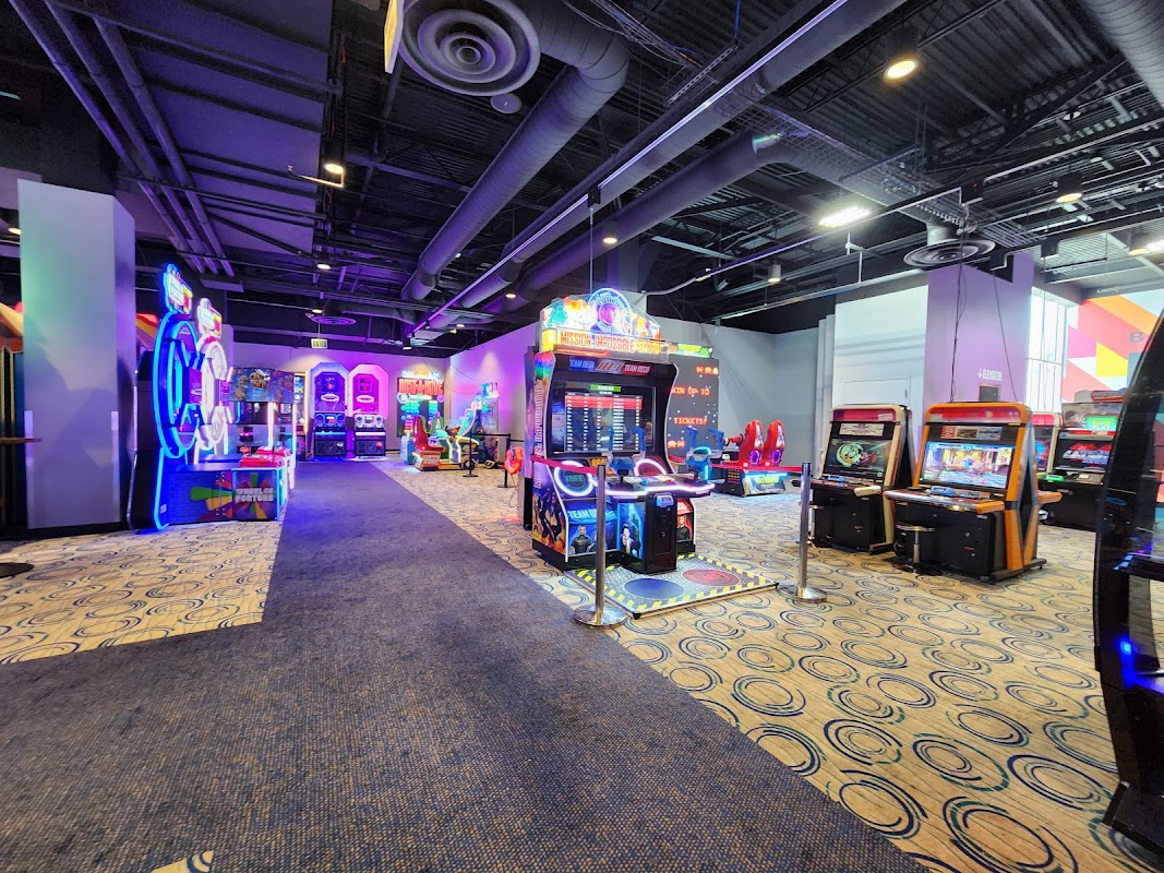 Round 1 Northridge Mall photo 1