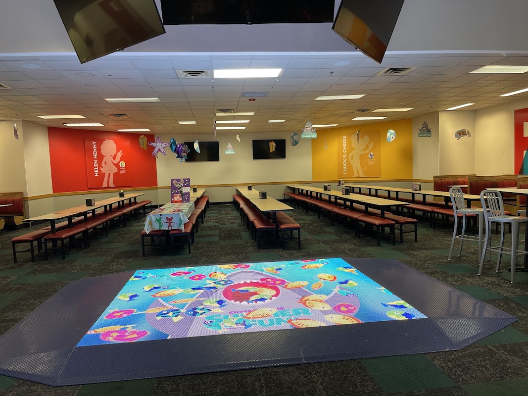 Chuck E. Cheese Mobile photo 2