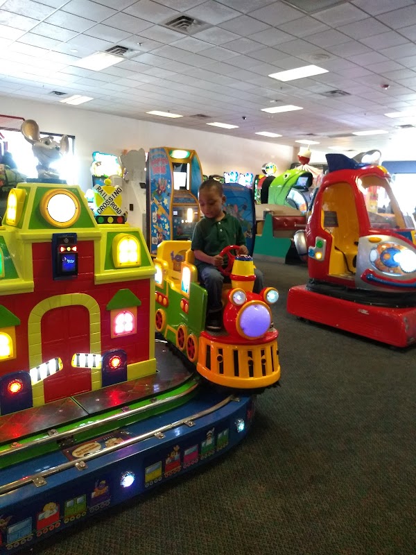 Chuck E. Cheese Mobile photo 3