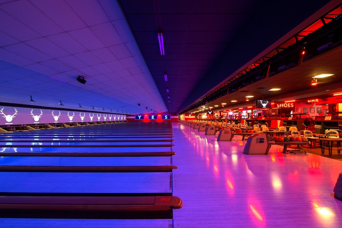 Bowlero West Covina photo 2