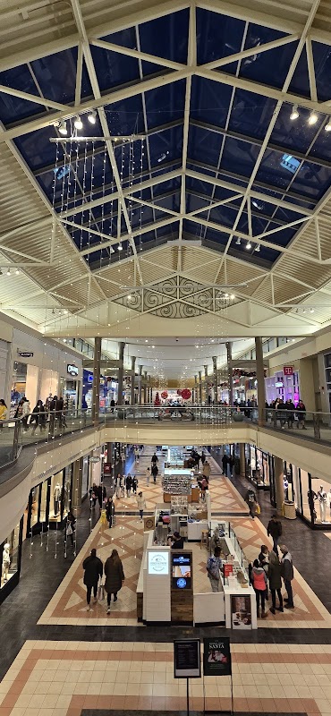 AMC Mayfair Mall 18 photo 5