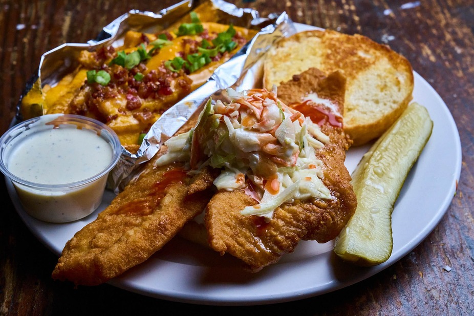 Gene's Haufbrau photo 2