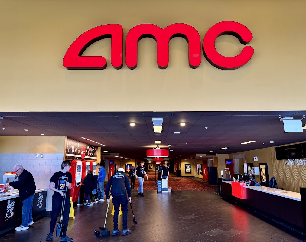 AMC Webster 12 photo 2