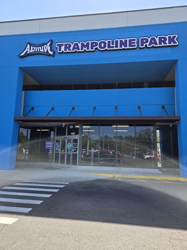 Altitude Spring Hill photo 3