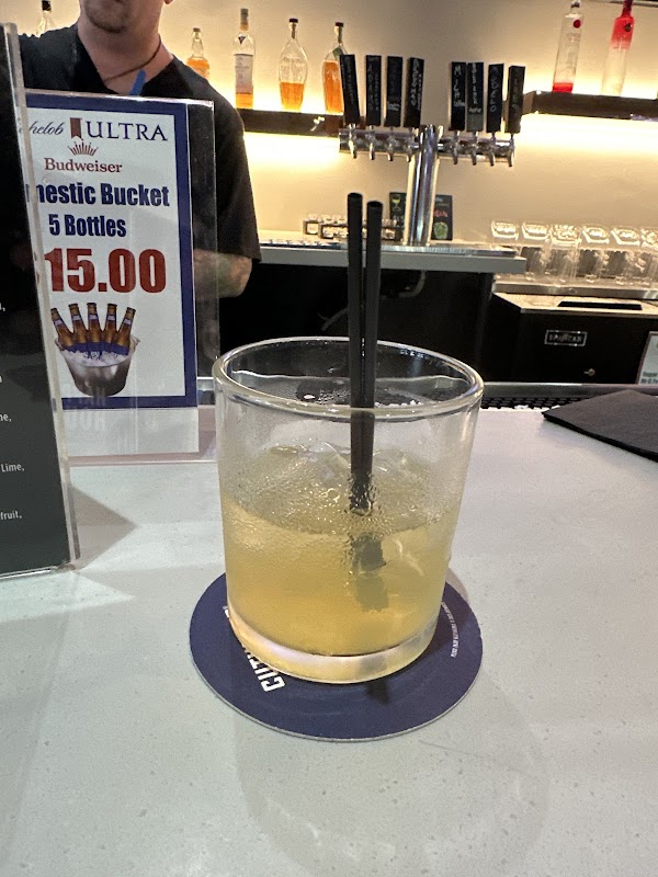 810 Billiards & Bowling photo 8