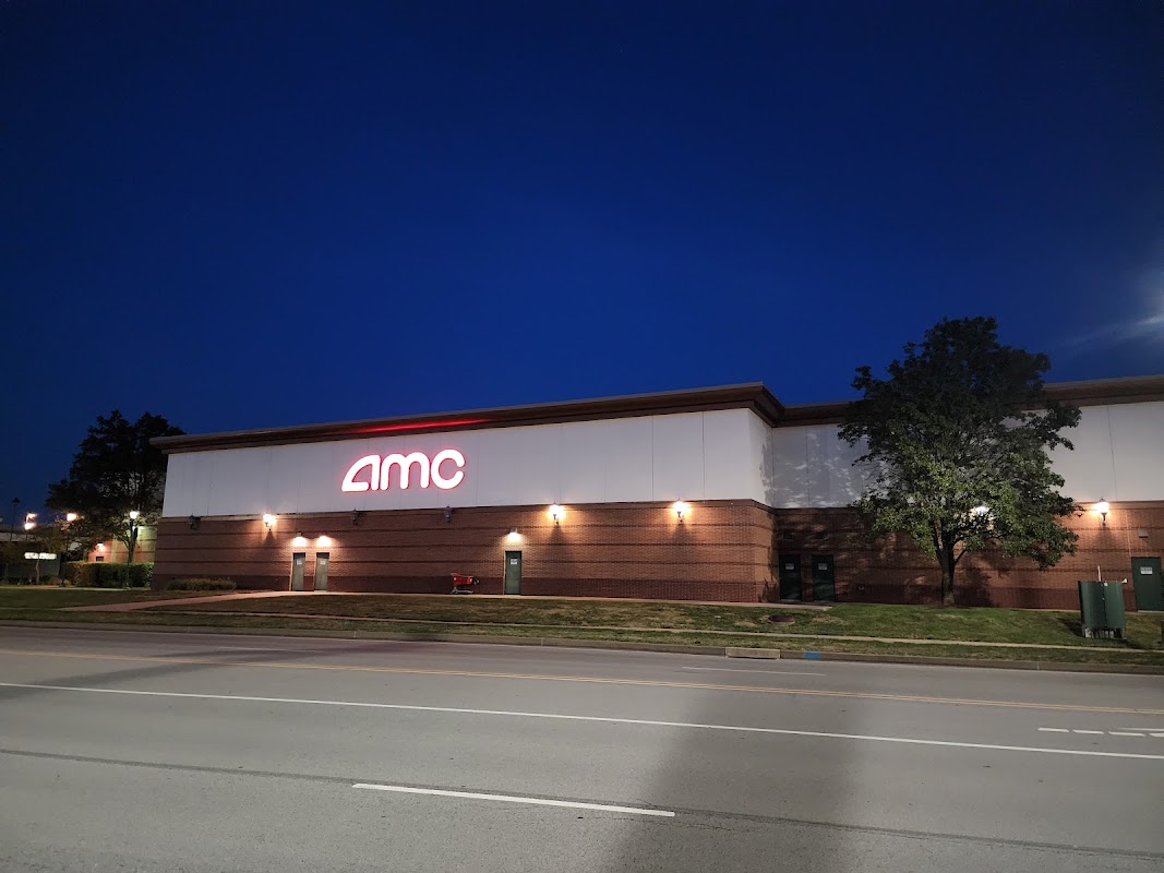 AMC Waterfront 22 photo 9