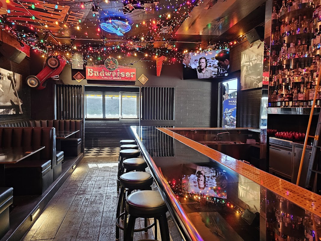 Aero Club Bar photo 4