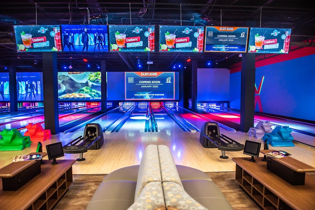 Apex Entertainment Albany photo 3