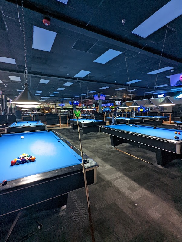 Brewlands Bar and Billiards photo 2