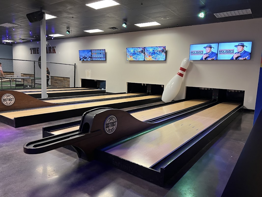 District Eat and Play photo 3