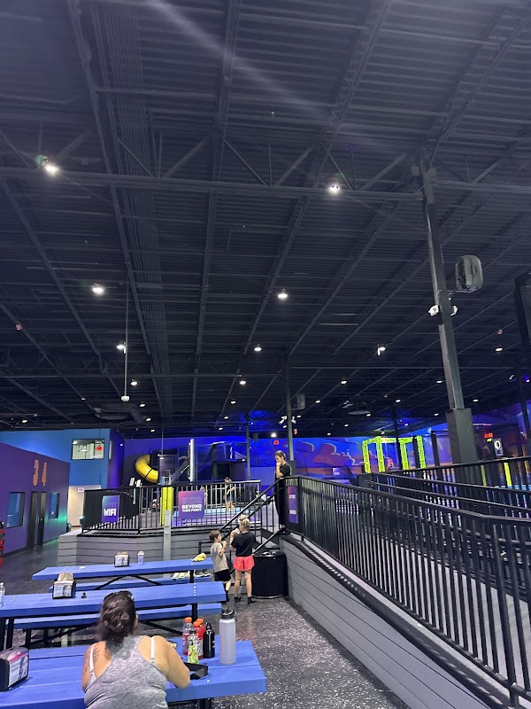 Altitude Spring Hill photo 2