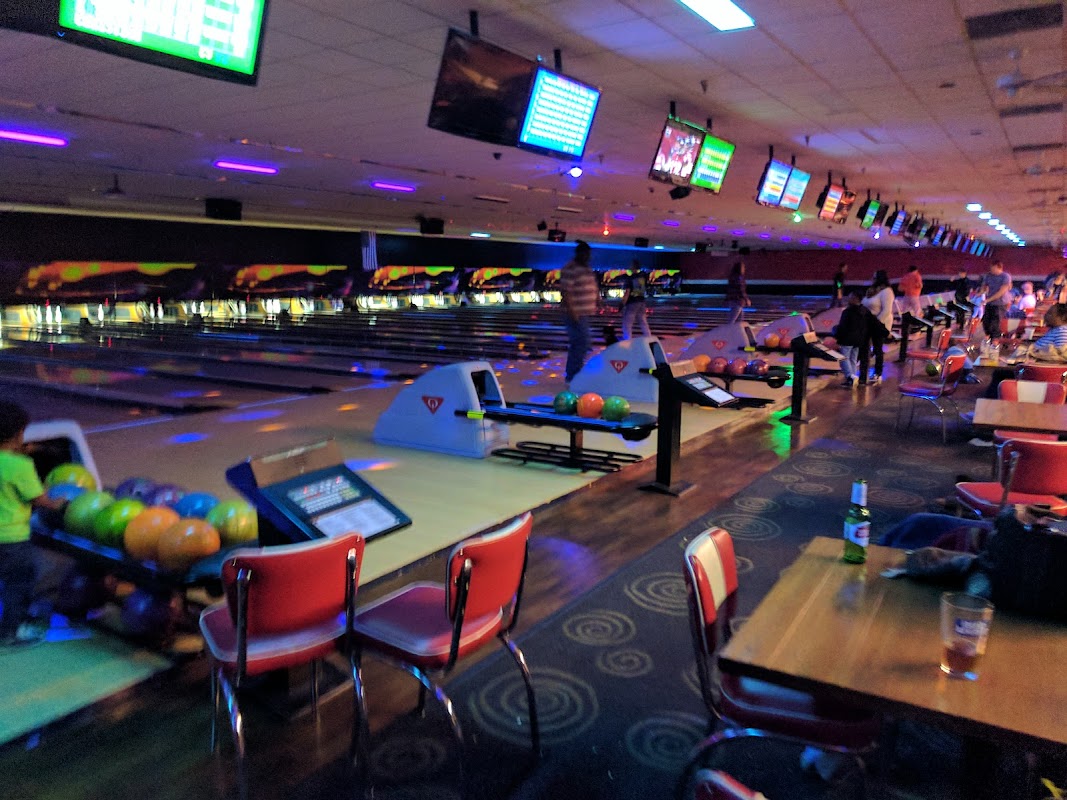 Bowlero East Carolina photo 2