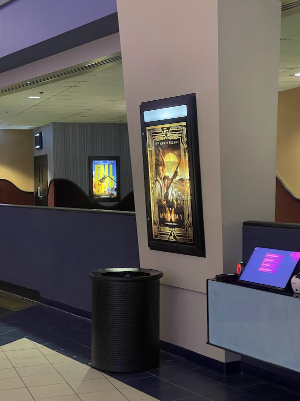 Apple Cinemas - Waterbury photo 5