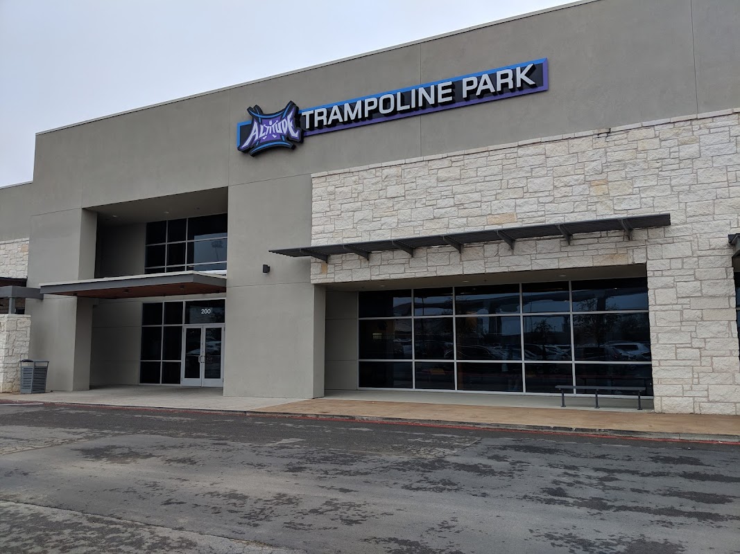 Altitude Round Rock photo 6