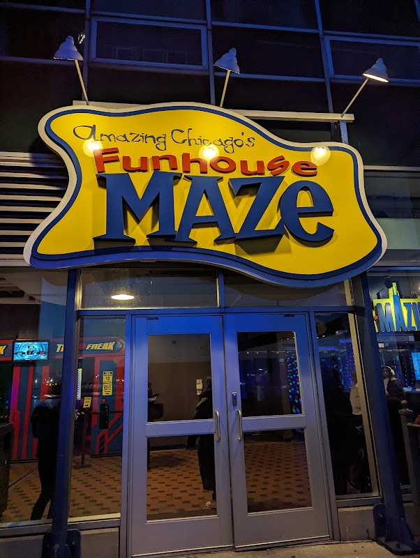 Amazing Chicago's Funhouse Maze photo 1