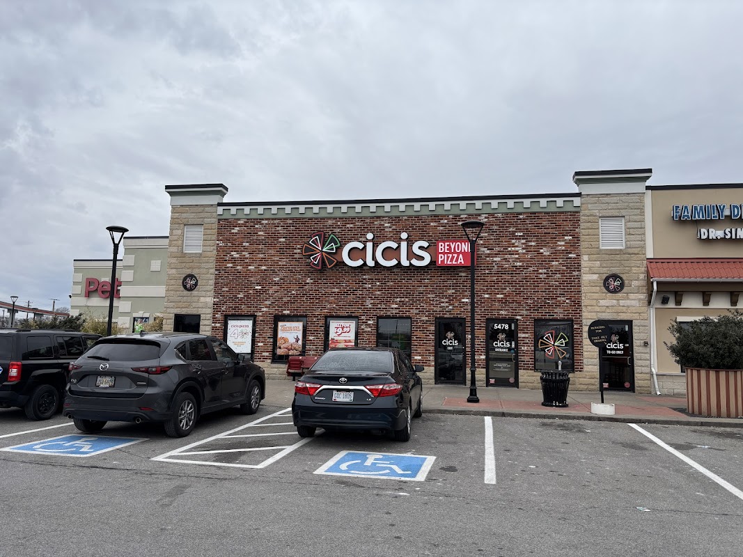 Cicis Pizza Fairfield photo 1