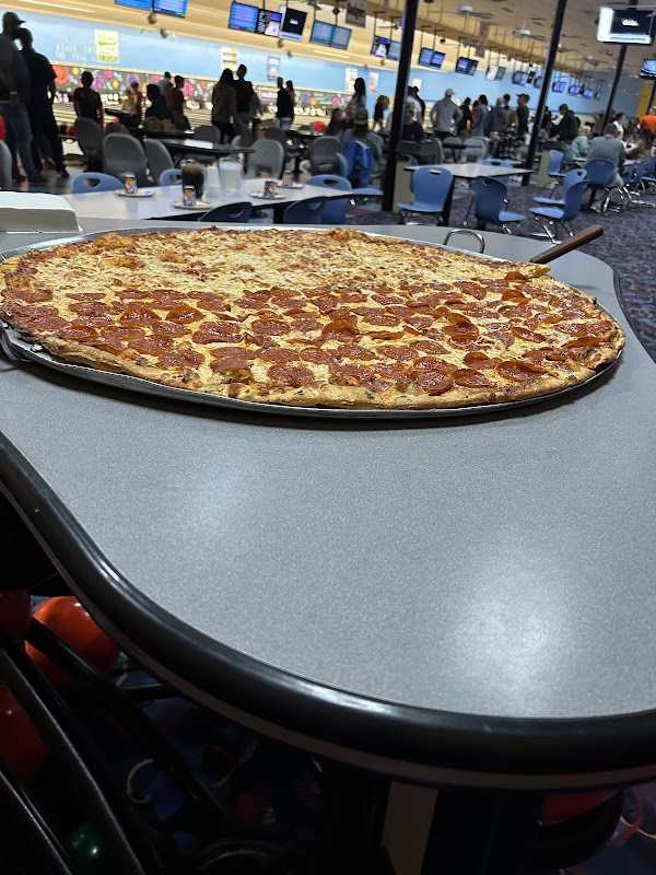 Allfam Bowling & Entertainment Center photo 4