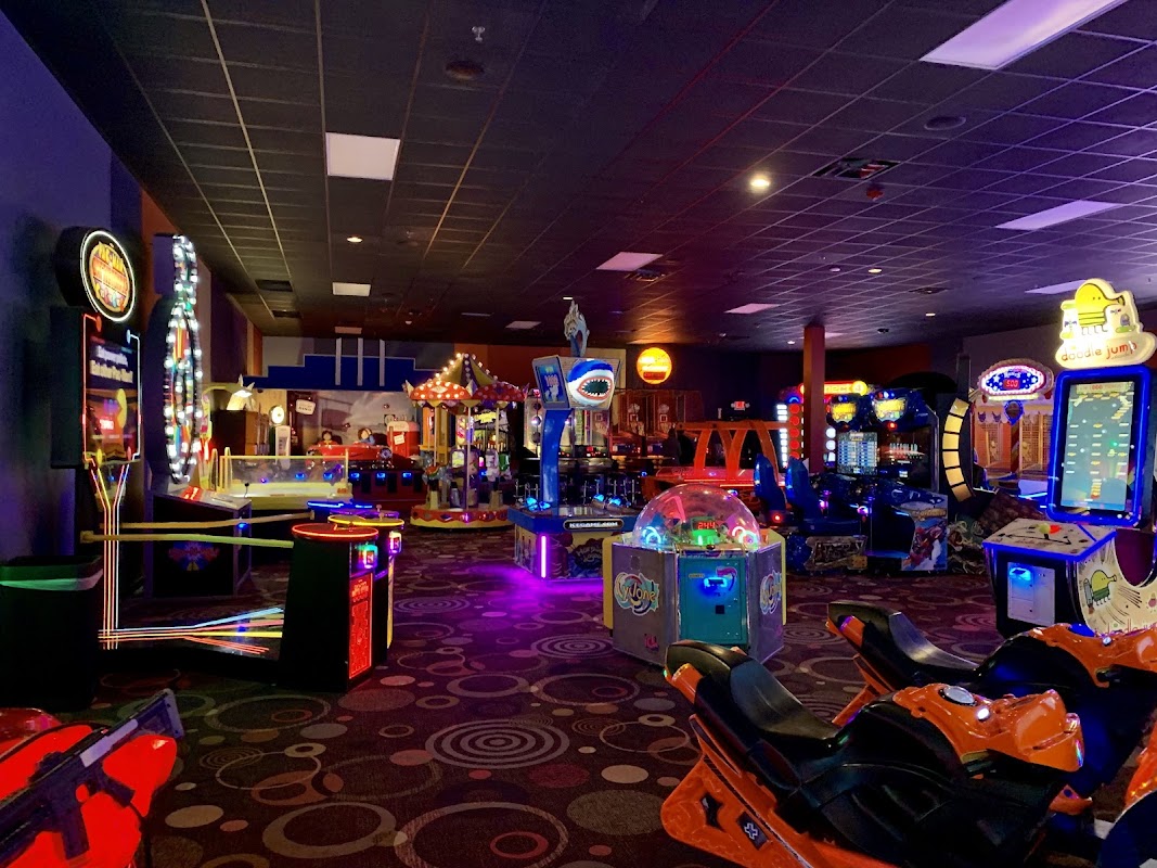 All Star Bowling & Entertainment Draper photo 3