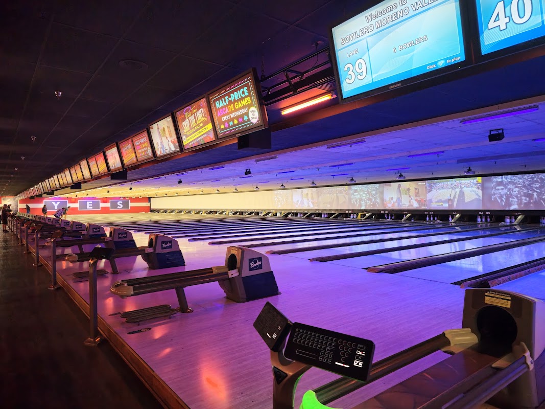 Bowlero Moreno Valley photo 2
