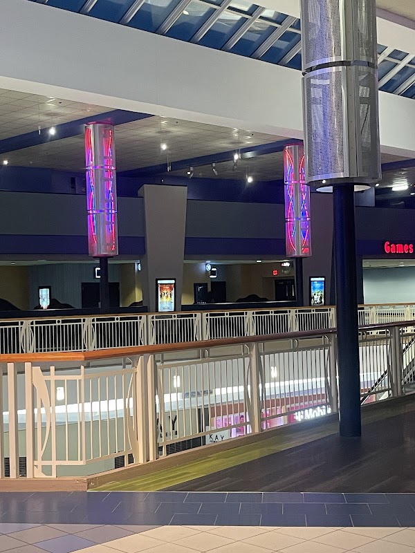 Apple Cinemas - Waterbury photo 8