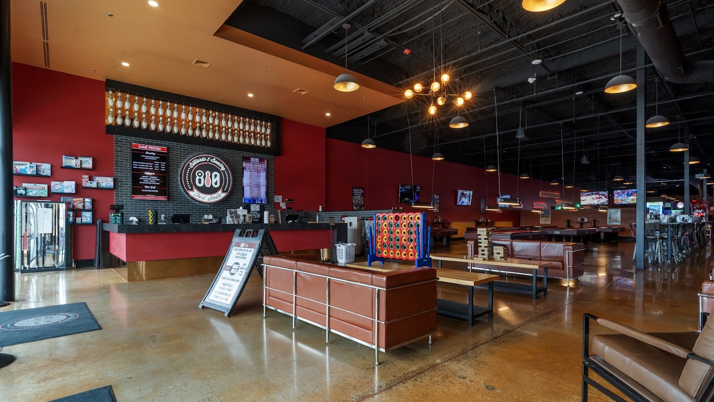 810 Billiards & Bowling photo 2
